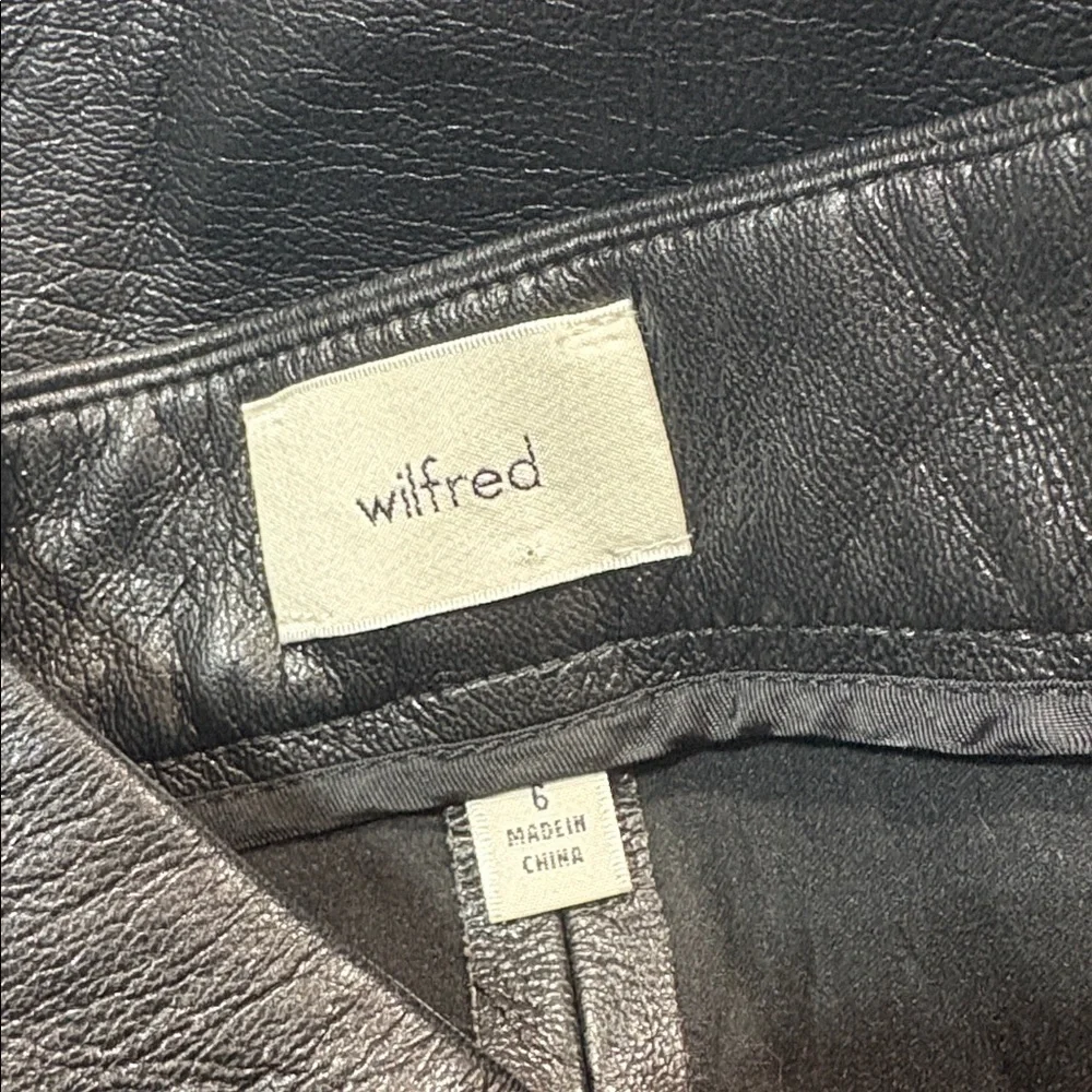 Aritzia Wilfred Black Faux Leather Manor Mini Skirt